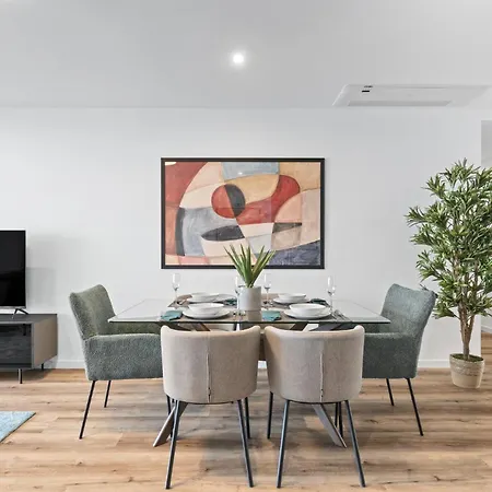 Oceanfront Elegance Madeira Retreat 아파트 카메라데로보스