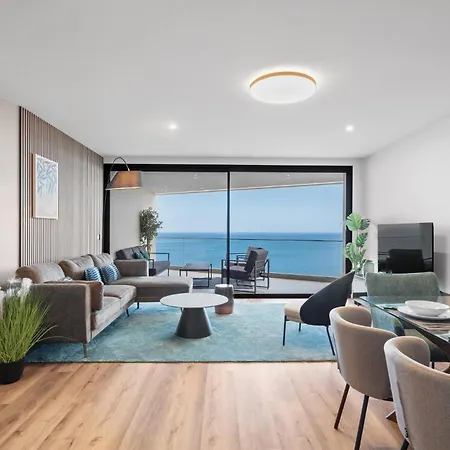Oceanfront Elegance Madeira Retreat Apartamento